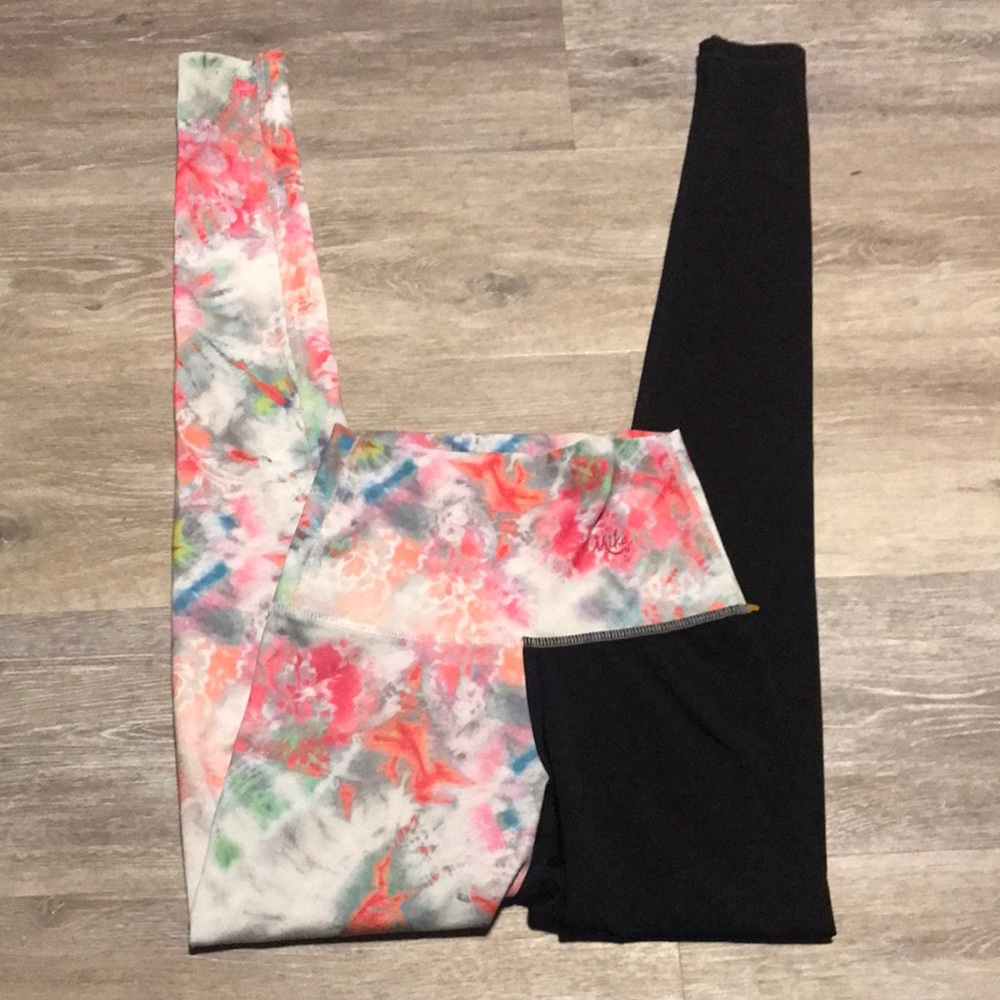 Mika yoga pants like new !!!super cute